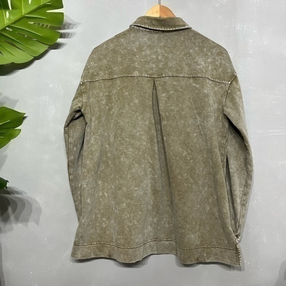 3/$30 _ JANE &  DELANCEY | Shacket Button-Up Shirt Jacket distressed green - s - Picture 2 of 7
